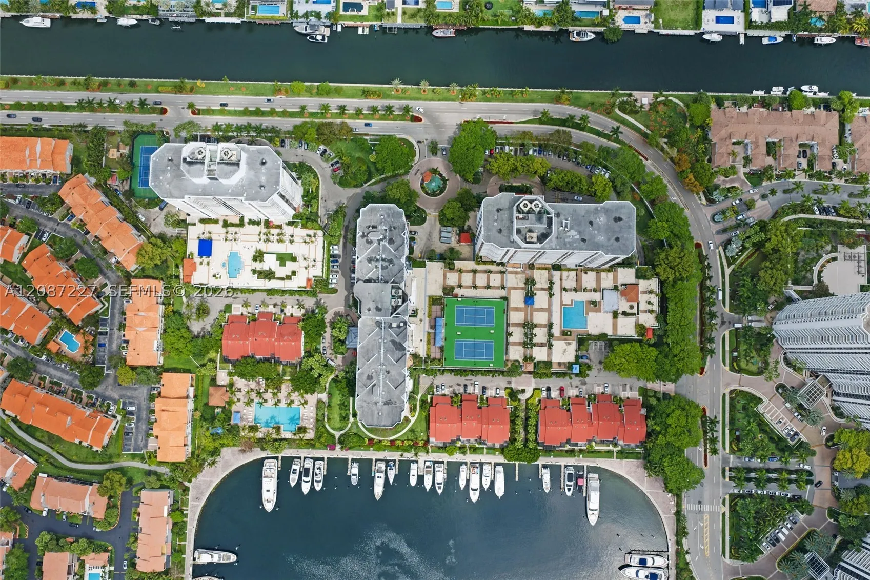 3640 Yacht Club Drive #1807
