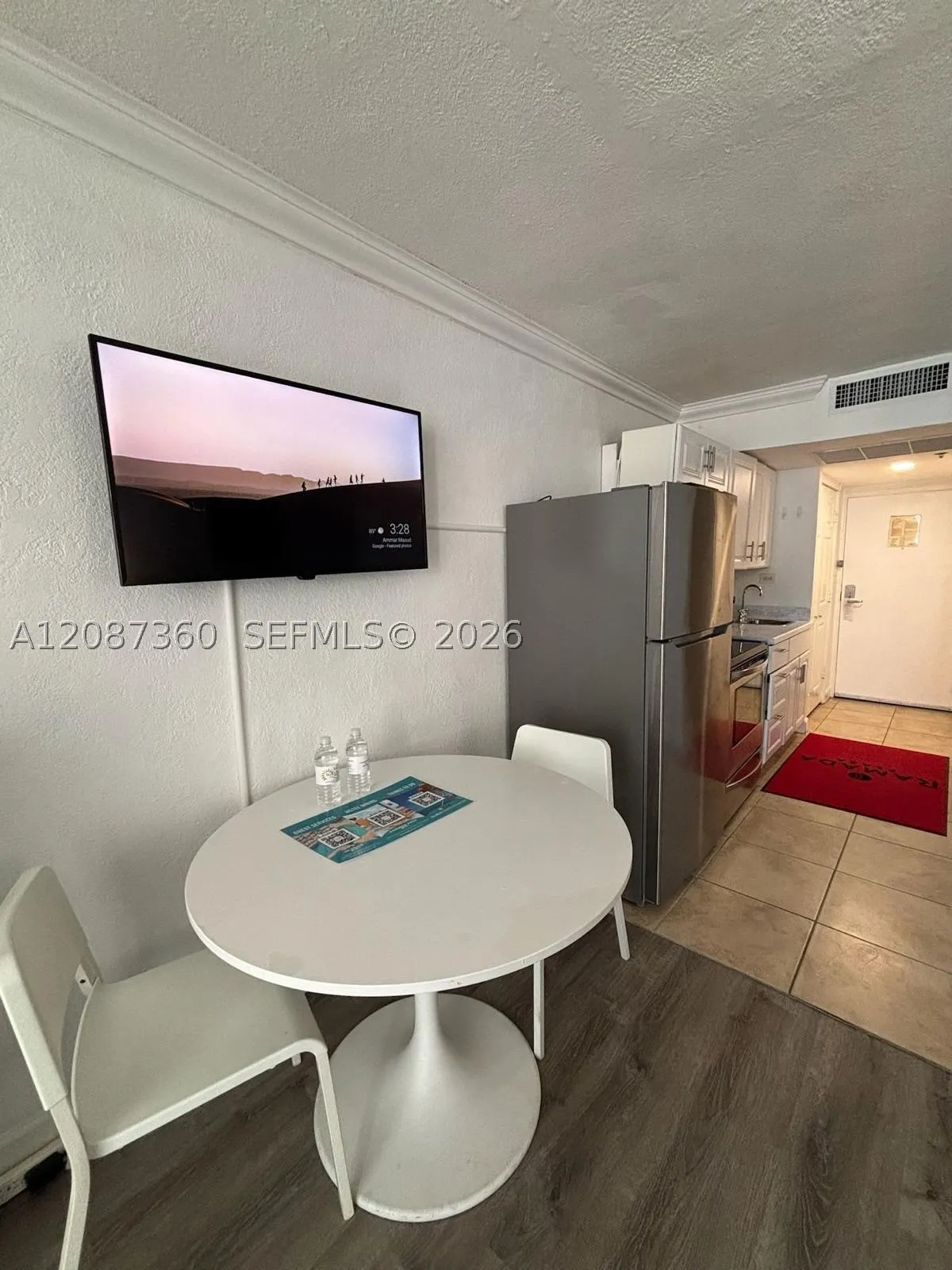 19201 Collins Ave #747