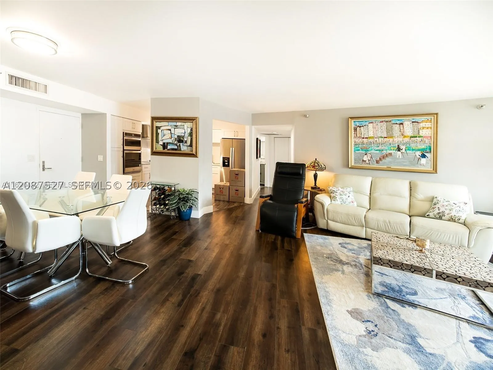 3500 Mystic Pointe Dr #1607
