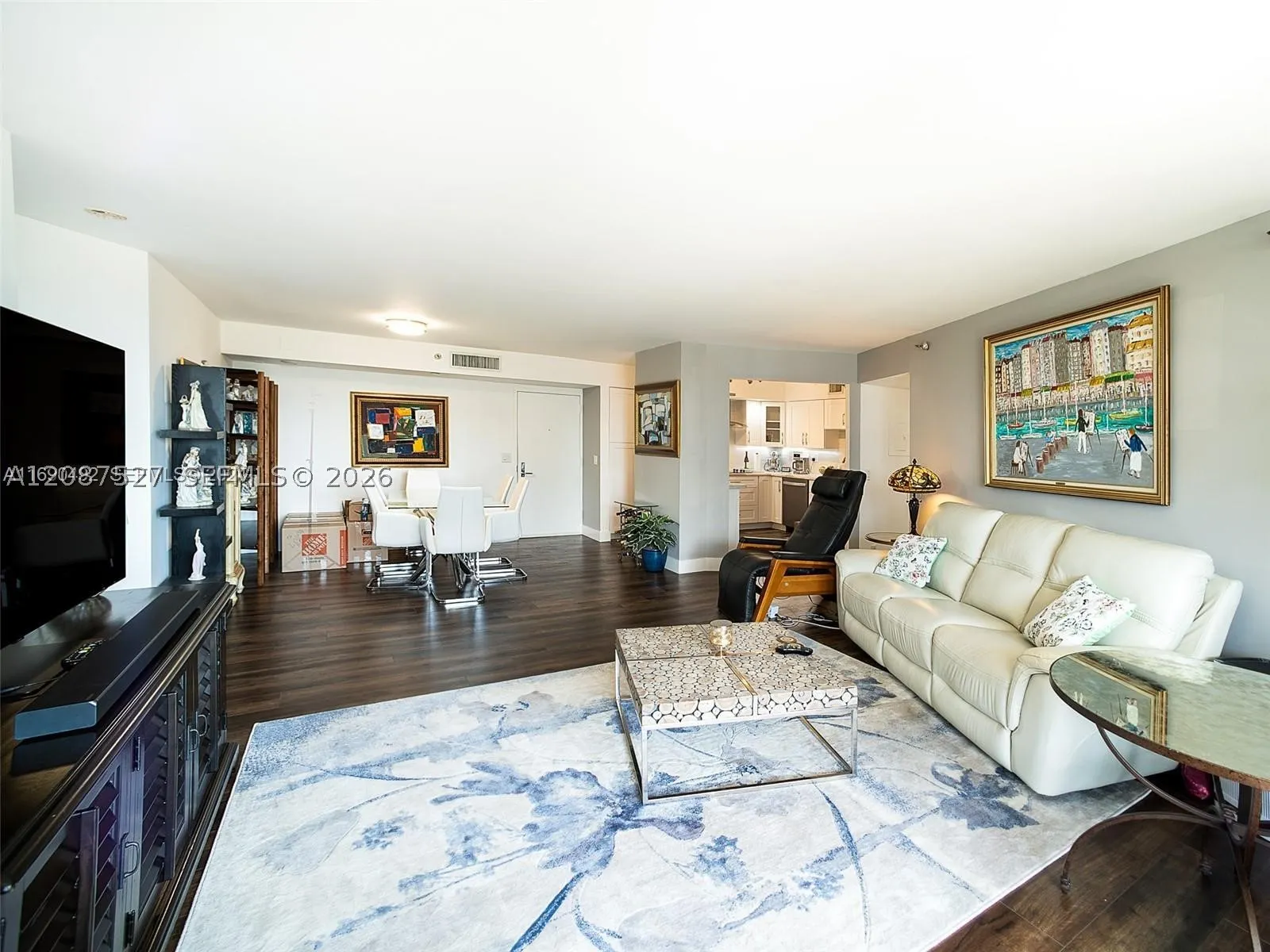 3500 Mystic Pointe Dr #1607