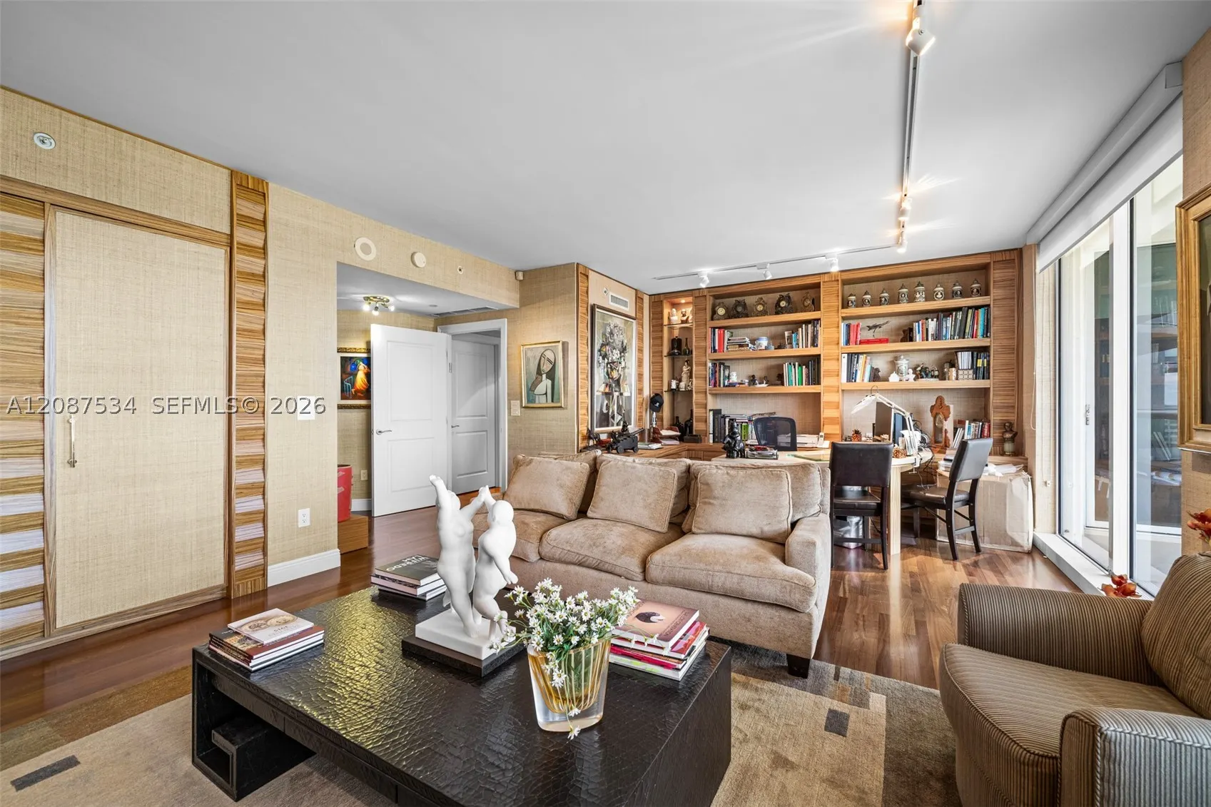 6000 Island Blvd #1703