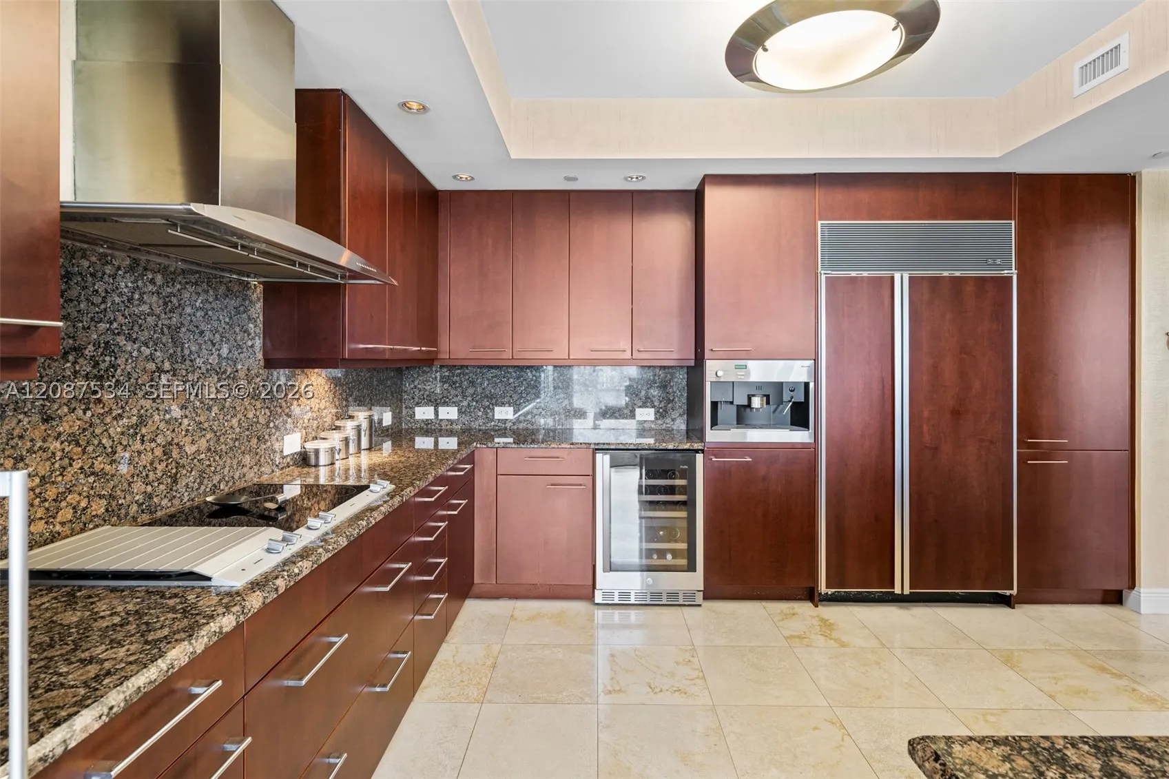 6000 Island Blvd #1703