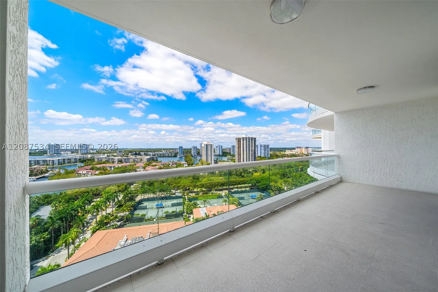 6000 Island Blvd #1703