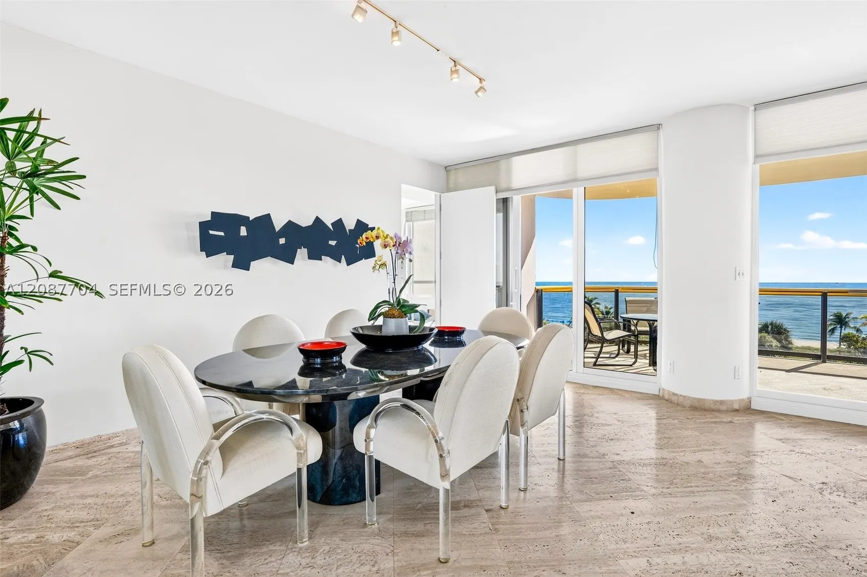 9999 Collins Ave #5E