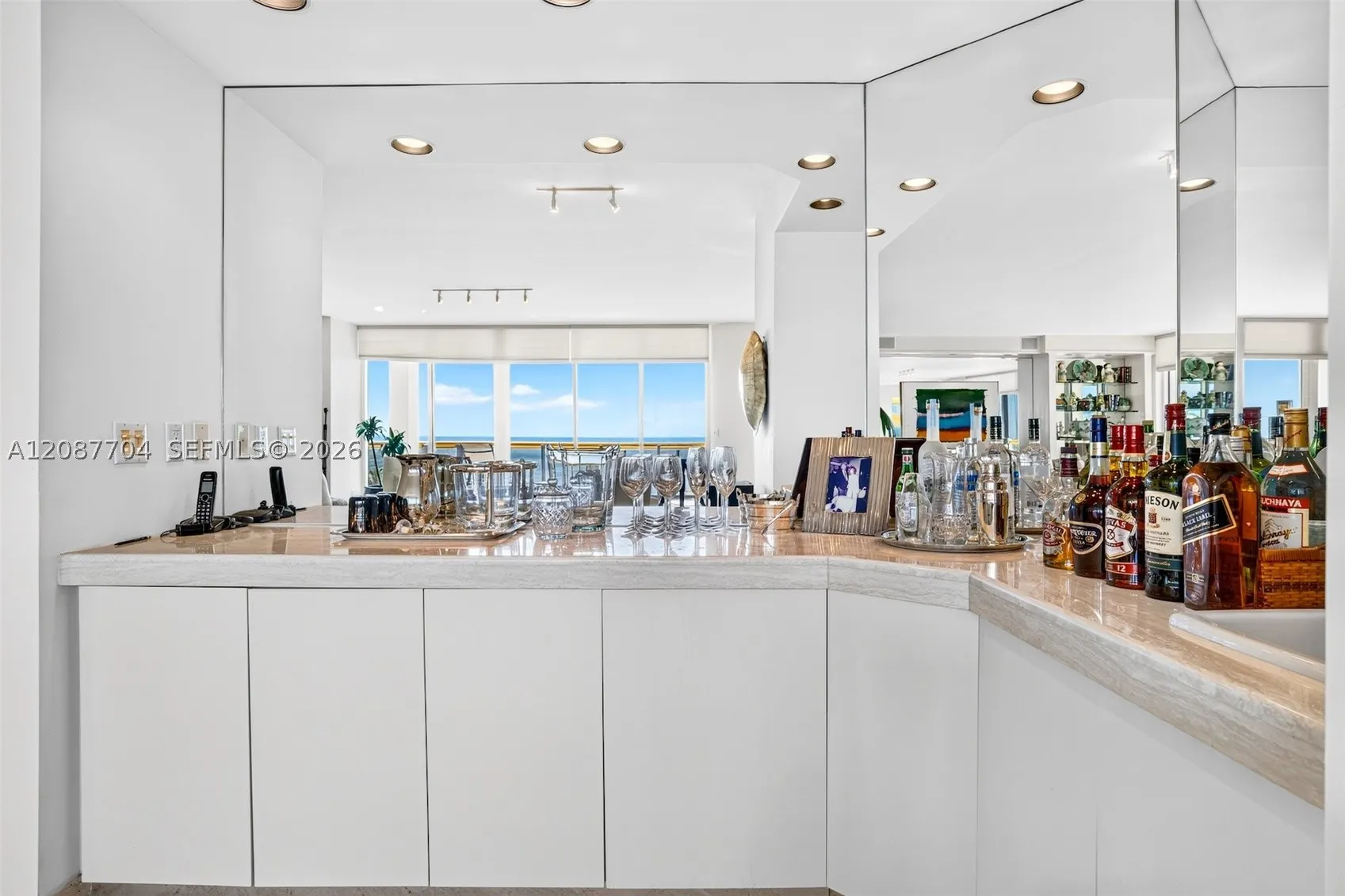 9999 Collins Ave #5E