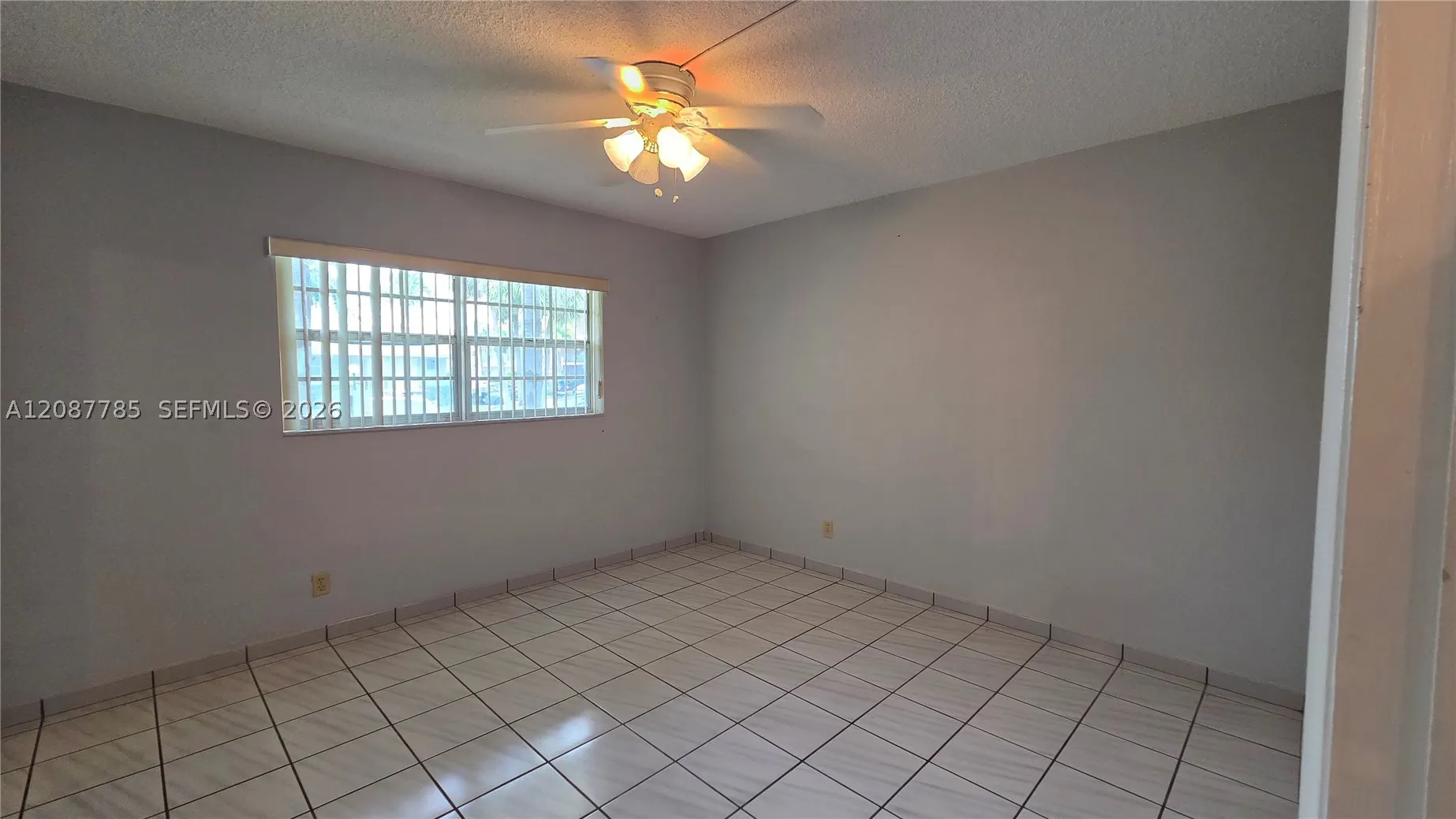 450 Paradise Isle Blvd #109
