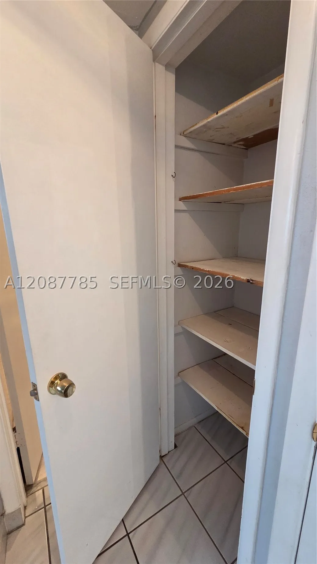 450 Paradise Isle Blvd #109