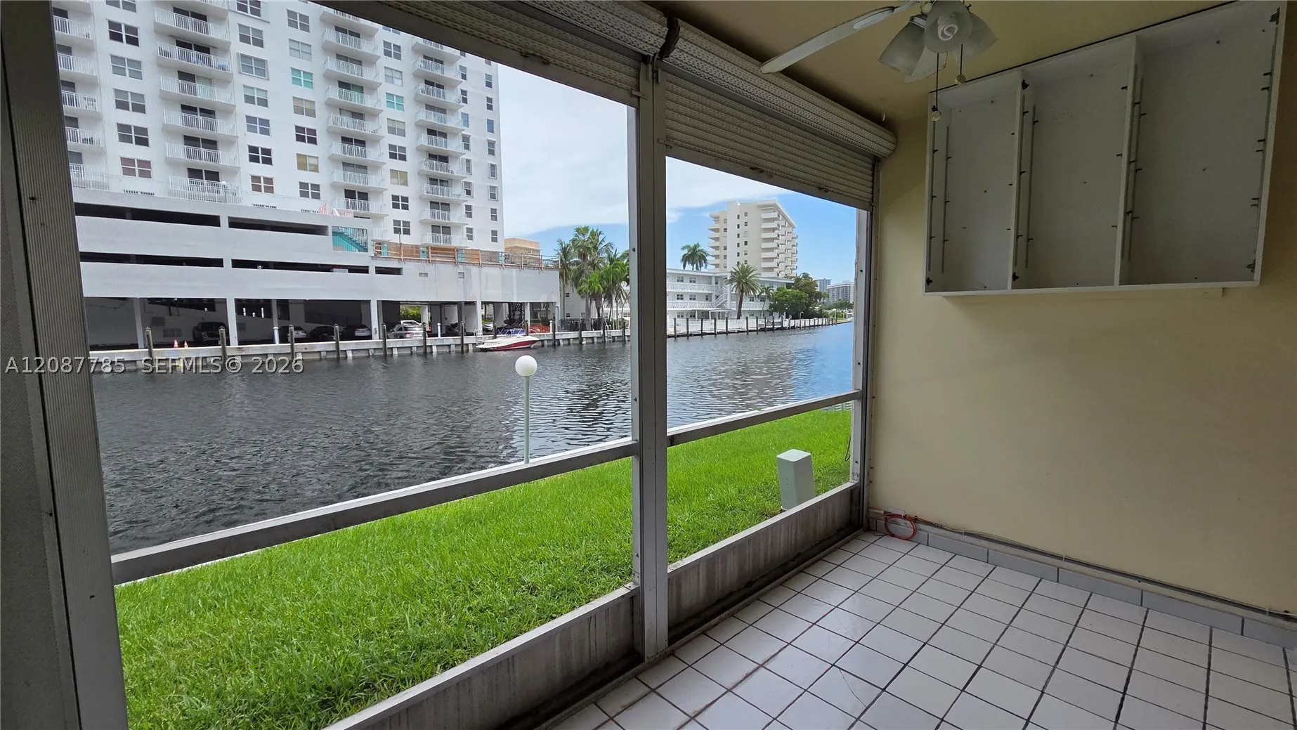 450 Paradise Isle Blvd #109