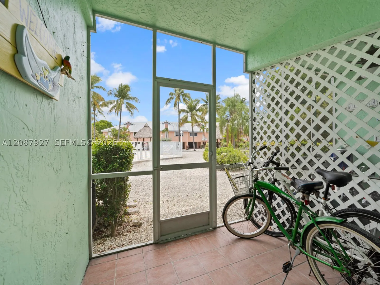 98321 Windward Ave #98321