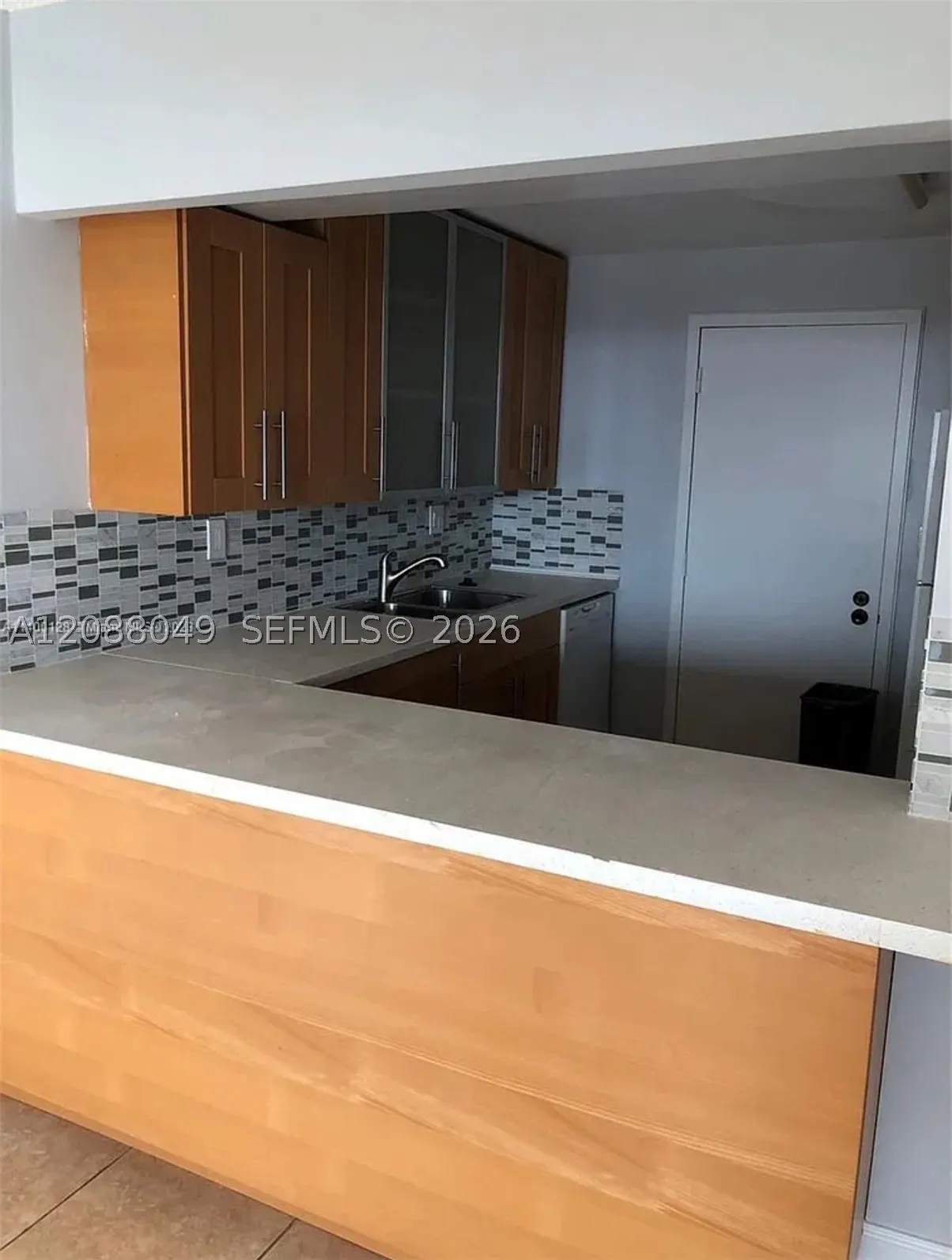 600 Three Islands Blvd #807