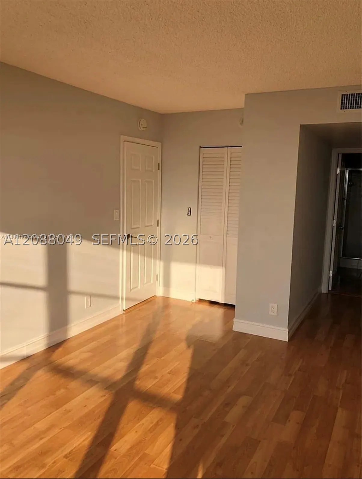 600 Three Islands Blvd #807