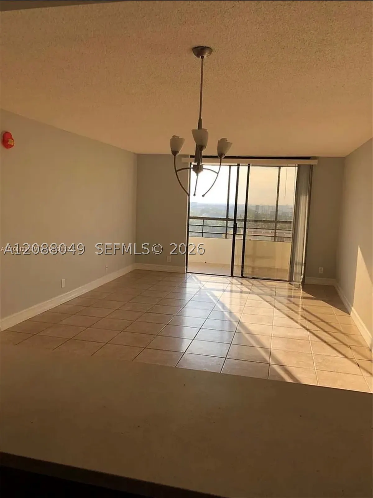 600 Three Islands Blvd #807