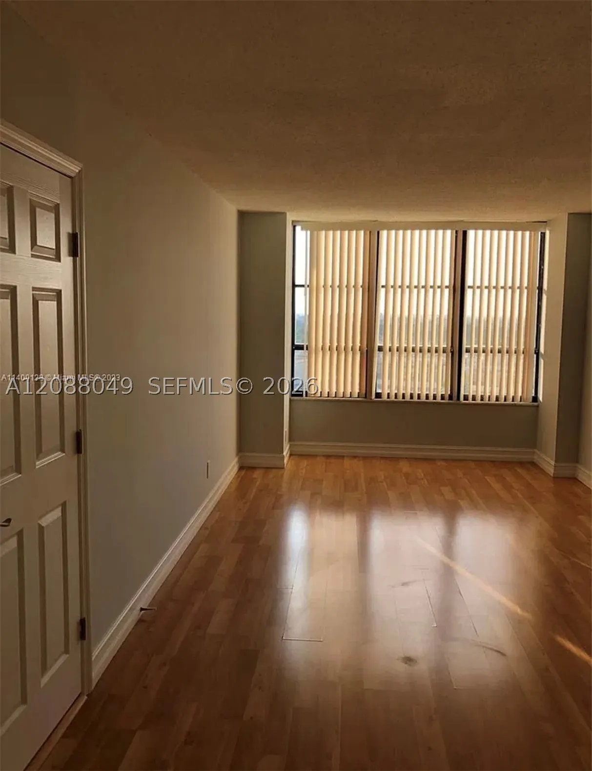 600 Three Islands Blvd #807