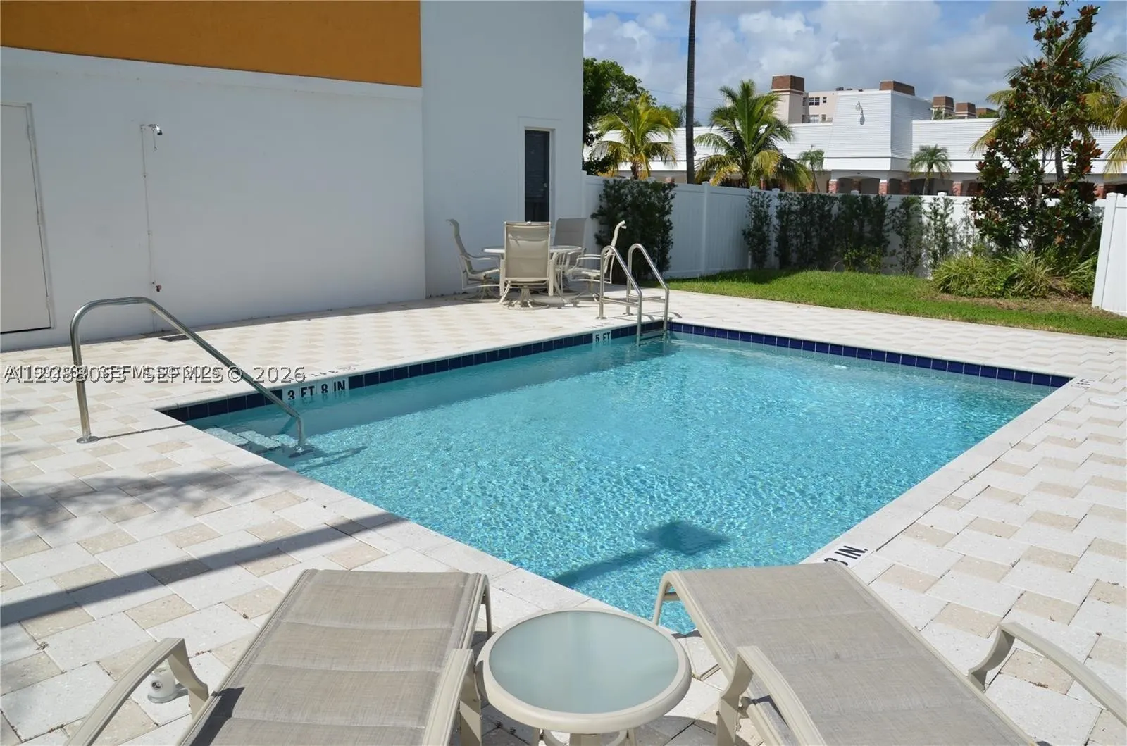 555 E Dania Beach Blvd #5
