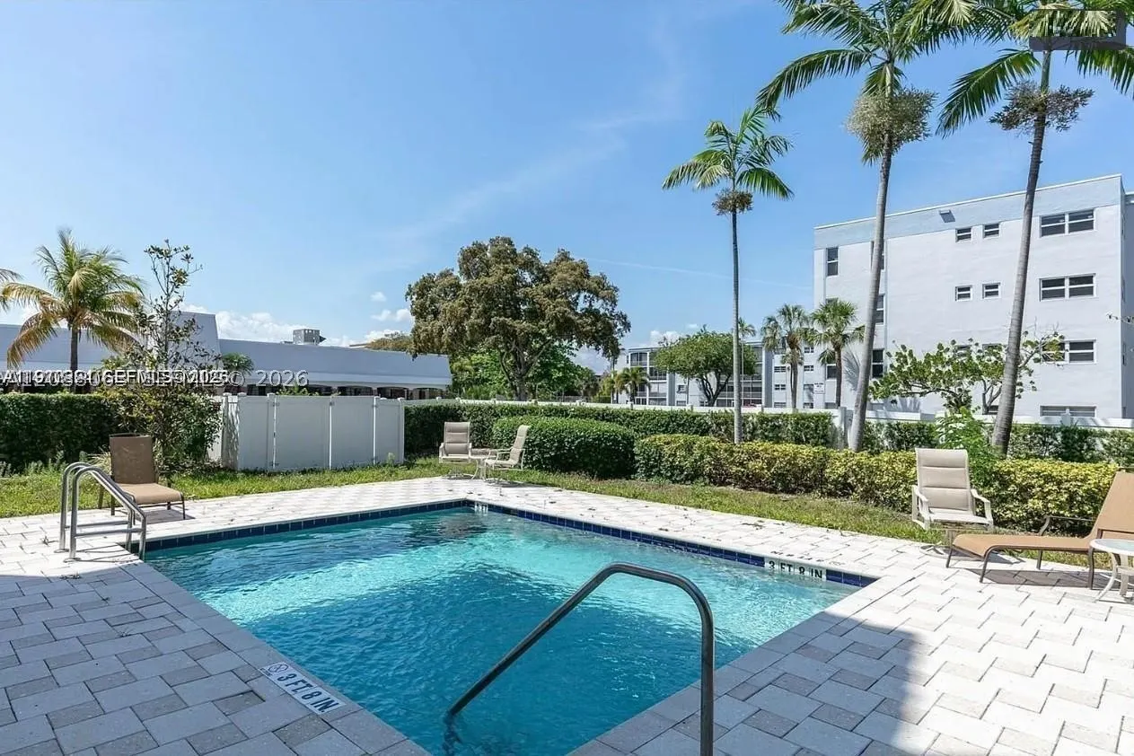 555 E Dania Beach Blvd #5