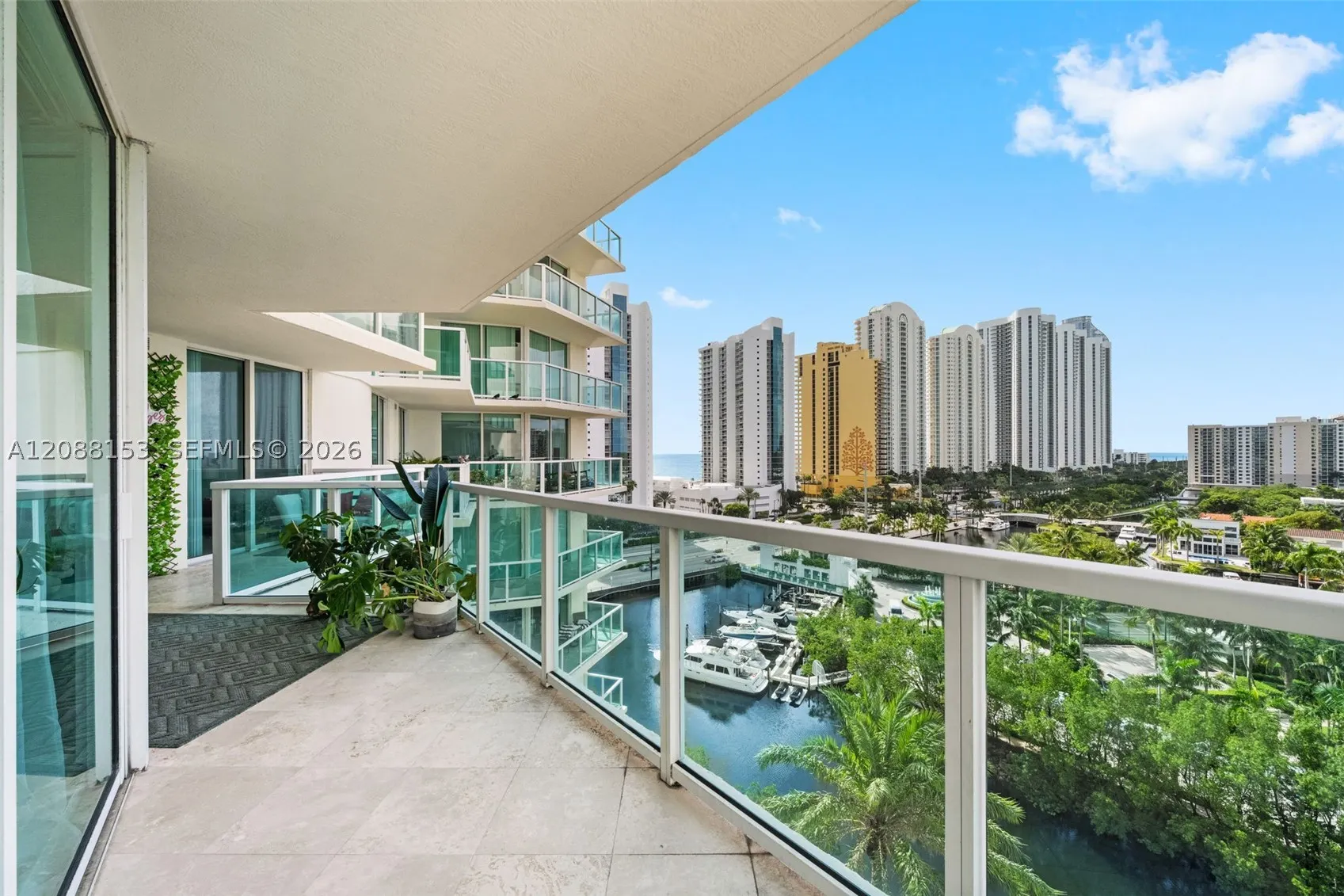 150 Sunny Isles Blvd #1-1004