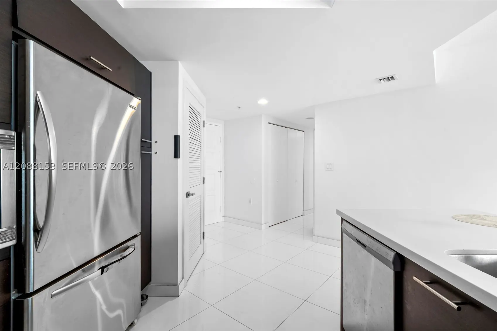 150 Sunny Isles Blvd #1-1004