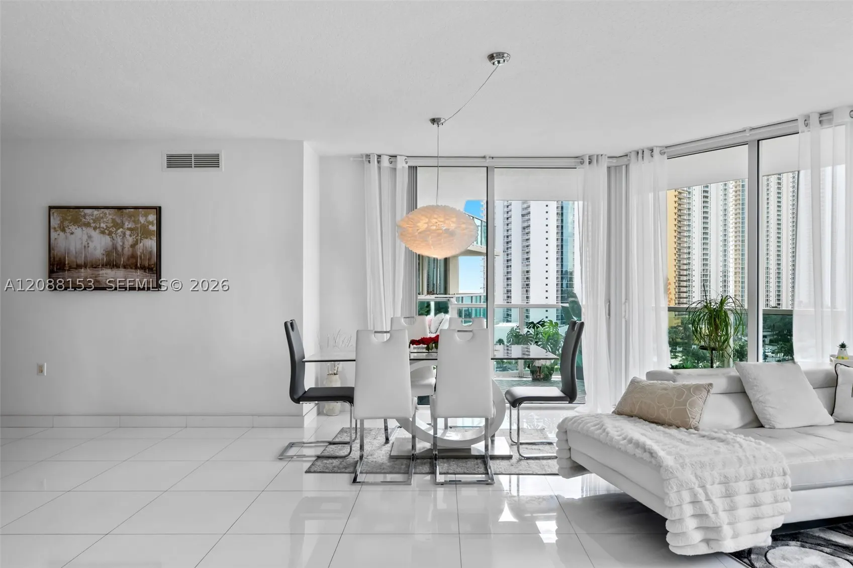 150 Sunny Isles Blvd #1-1004