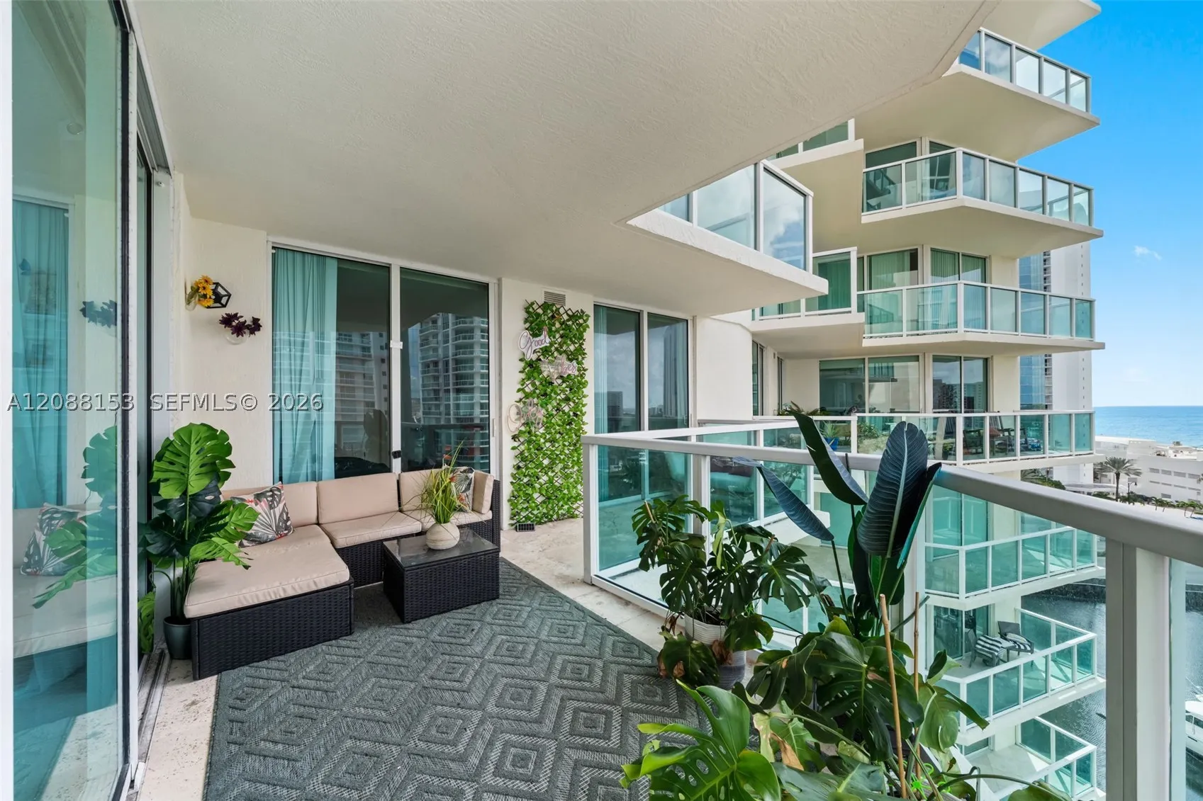 150 Sunny Isles Blvd #1-1004