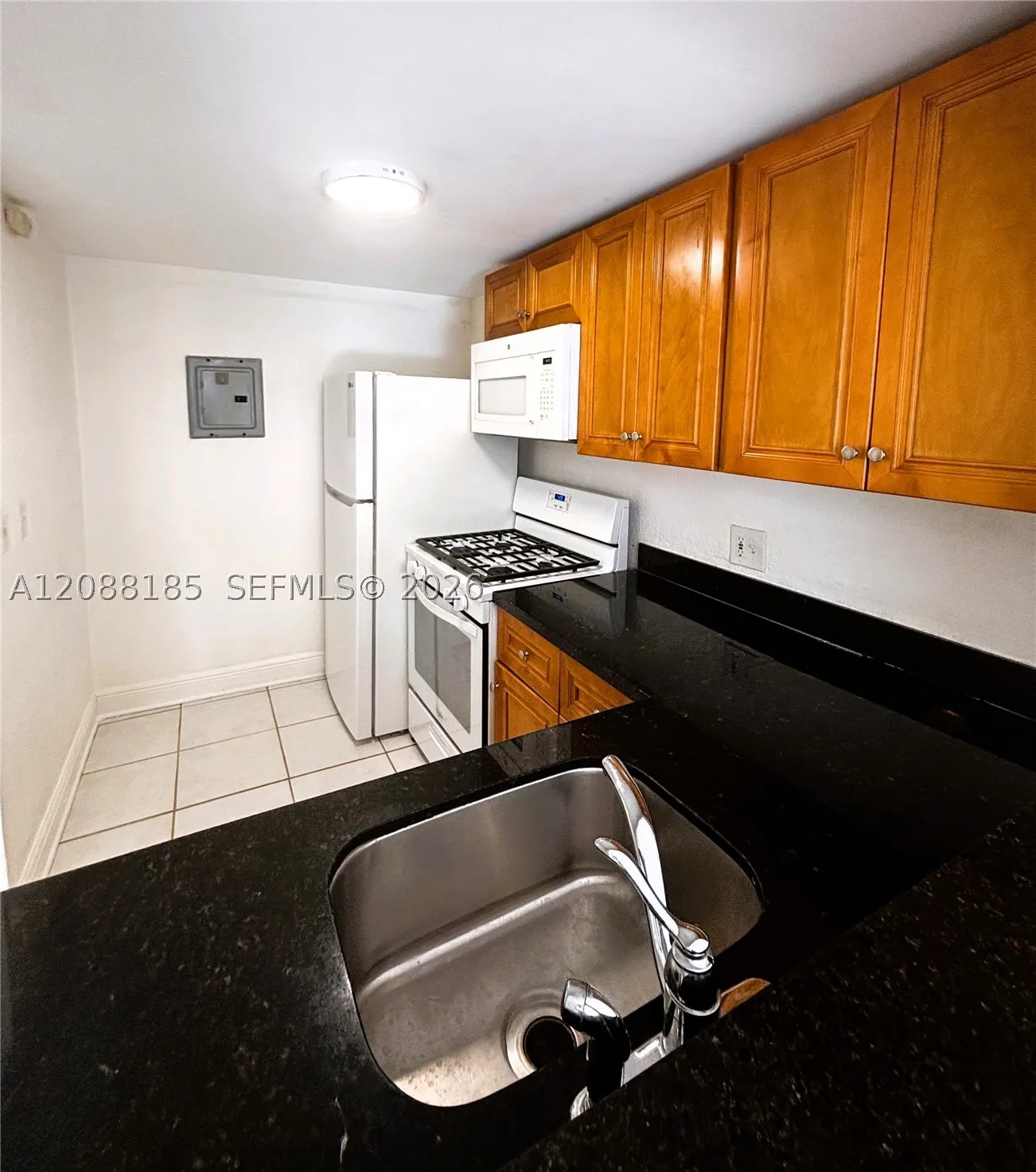 6703 N Kendall Dr #405