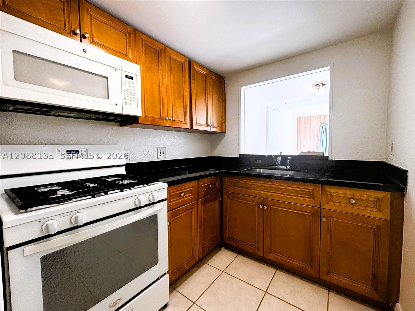 6703 N Kendall Dr #405