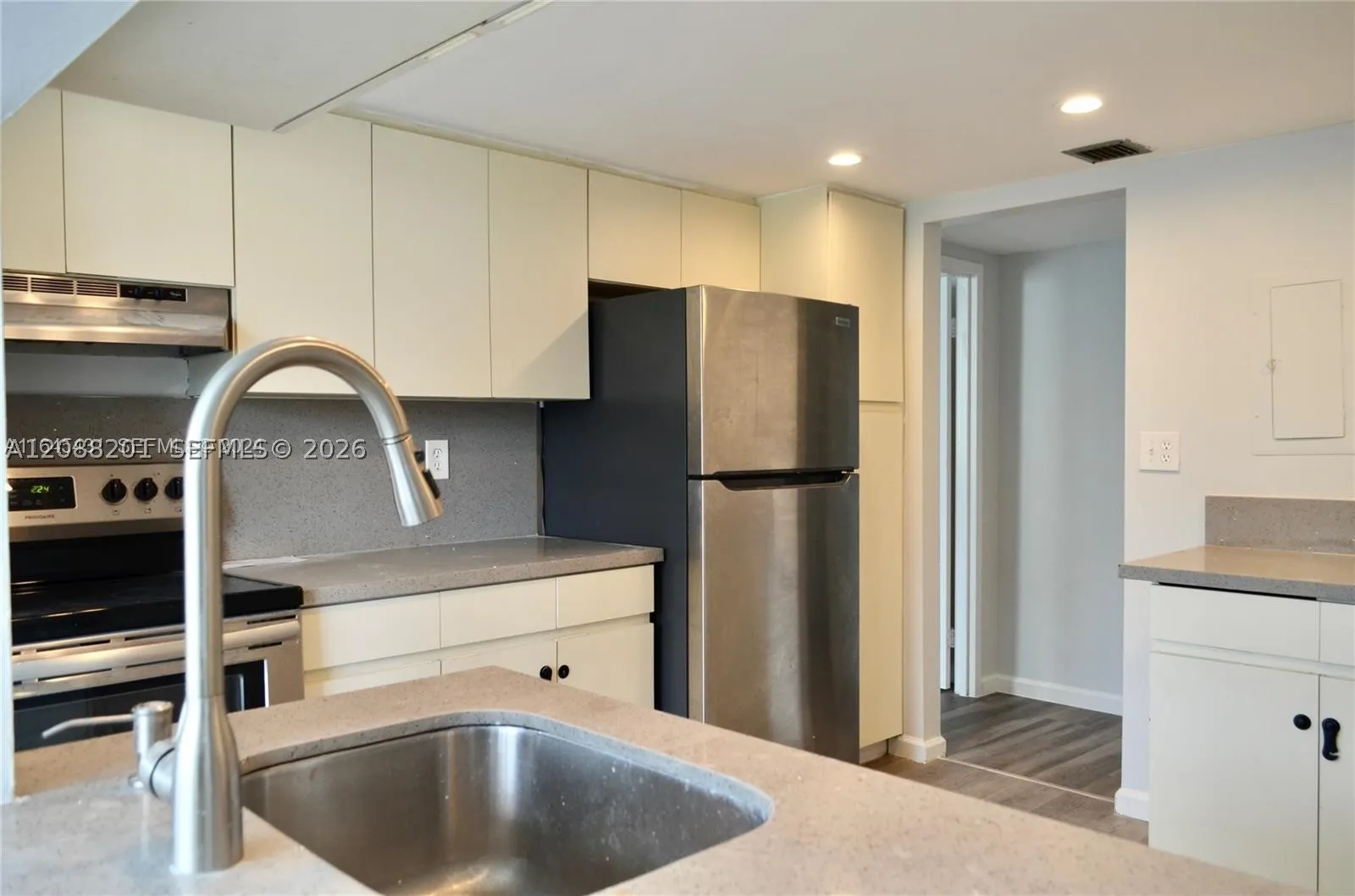 16570 NE 26th Ave #4D