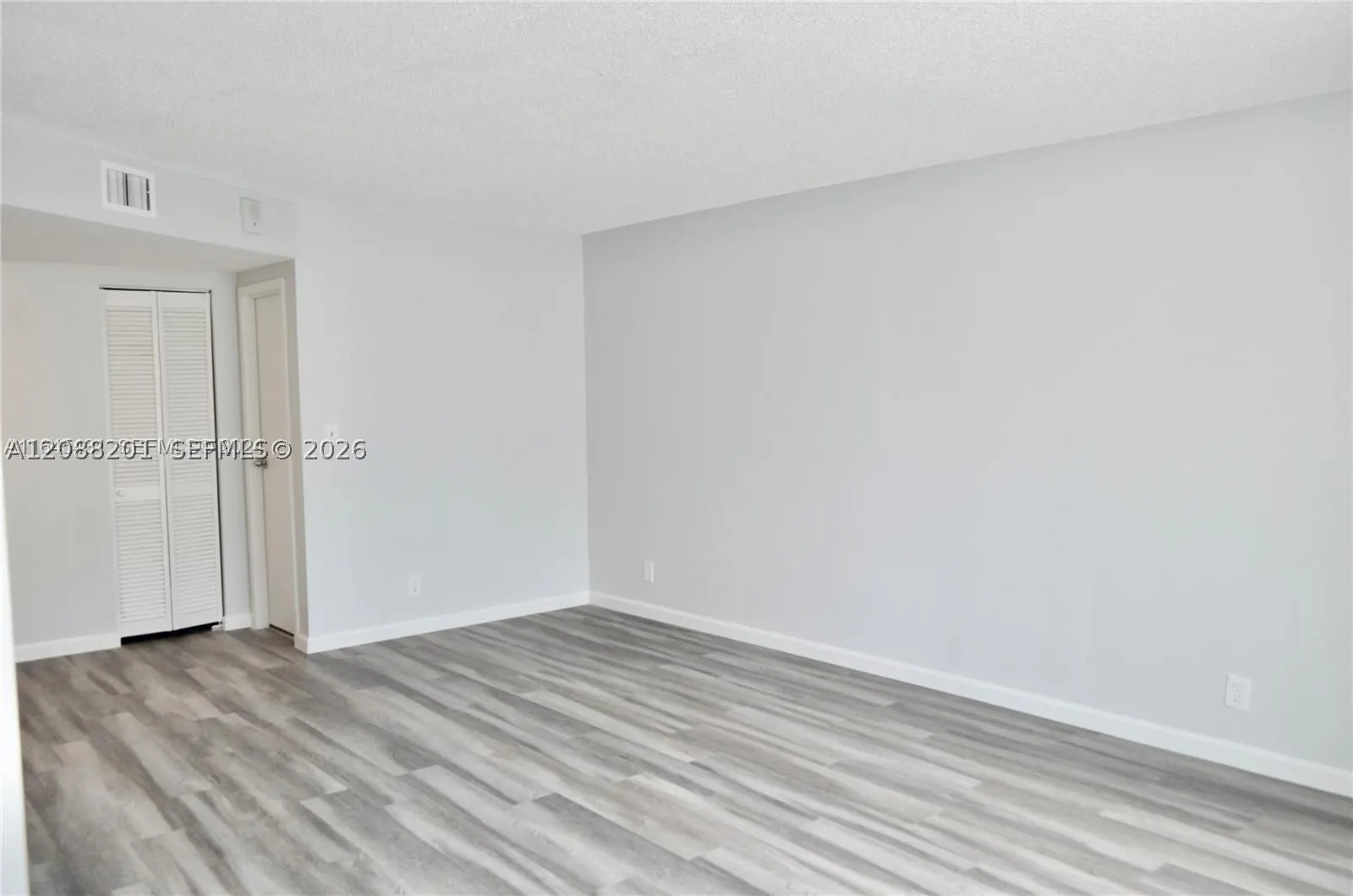 16570 NE 26th Ave #4D