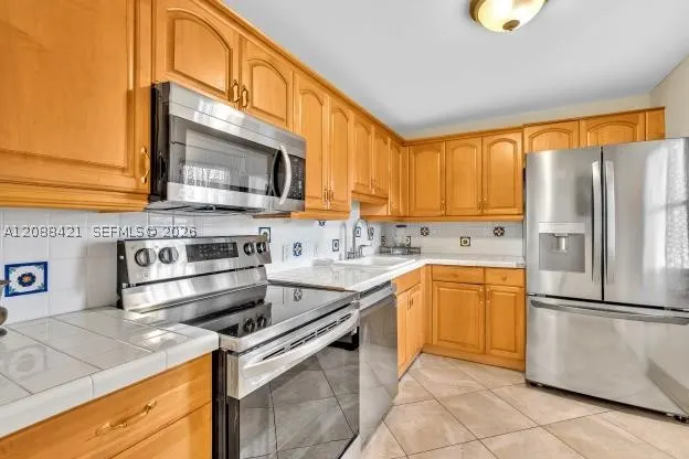 20400 W Country Club Dr #711