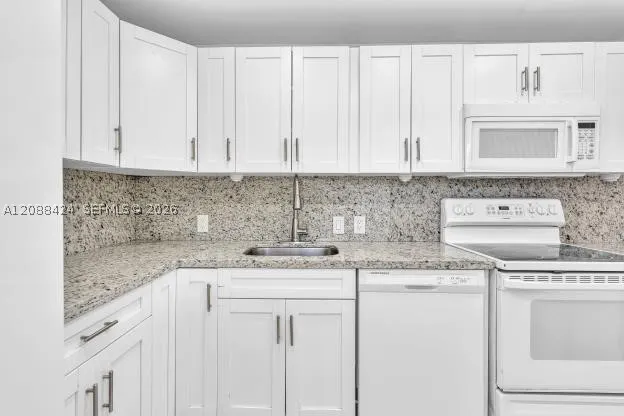 20400 W Country Club Dr #315