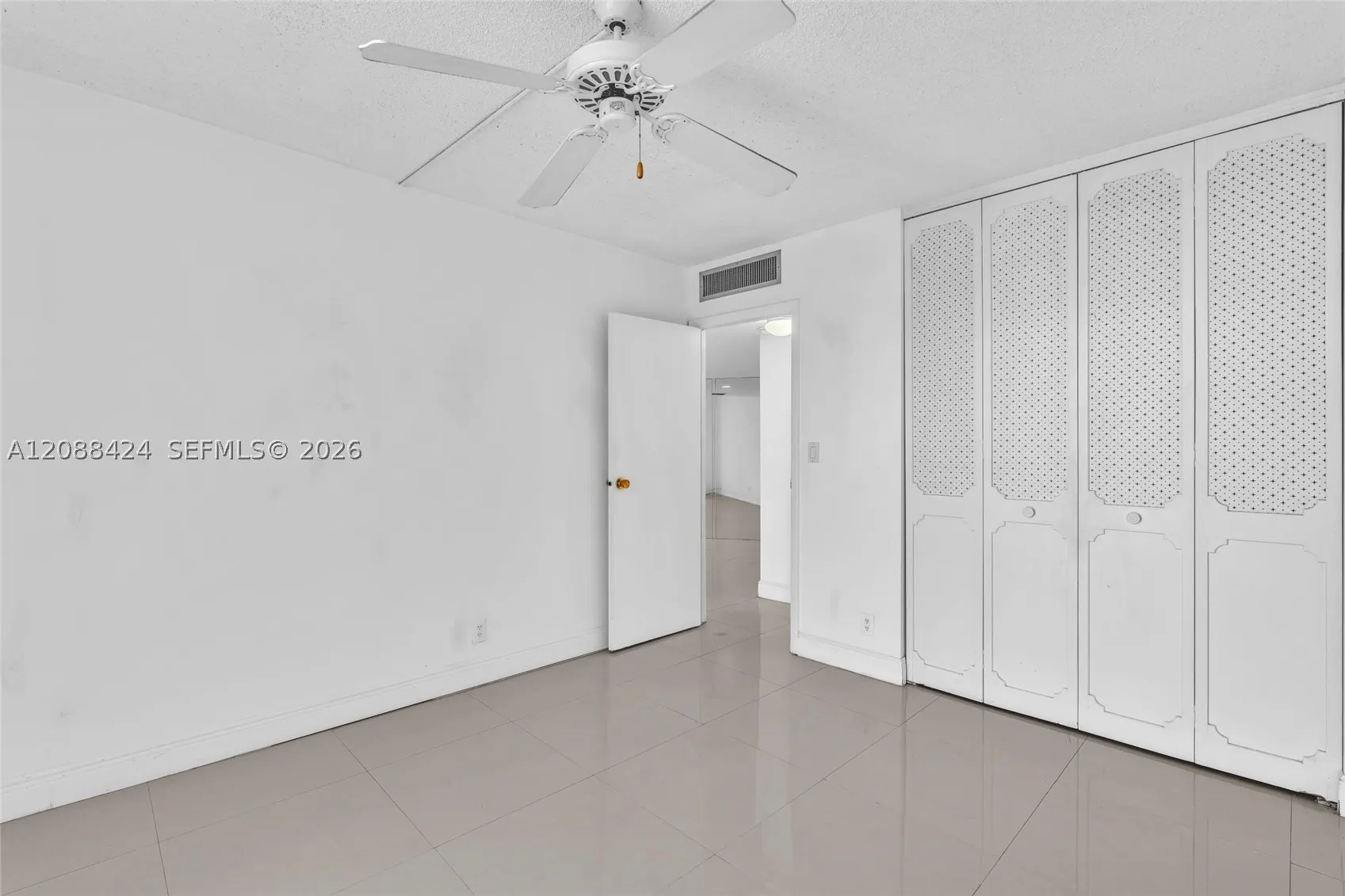 20400 W Country Club Dr #315