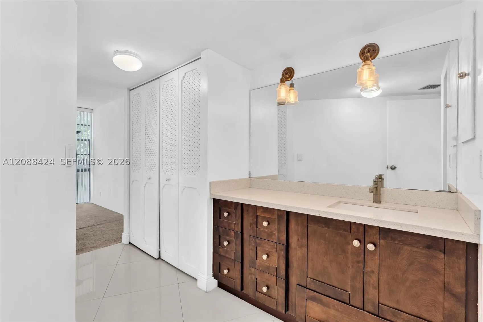 20400 W Country Club Dr #315