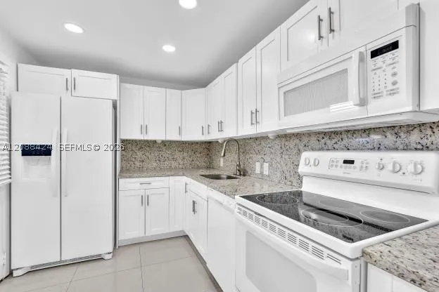 20400 W Country Club Dr #315