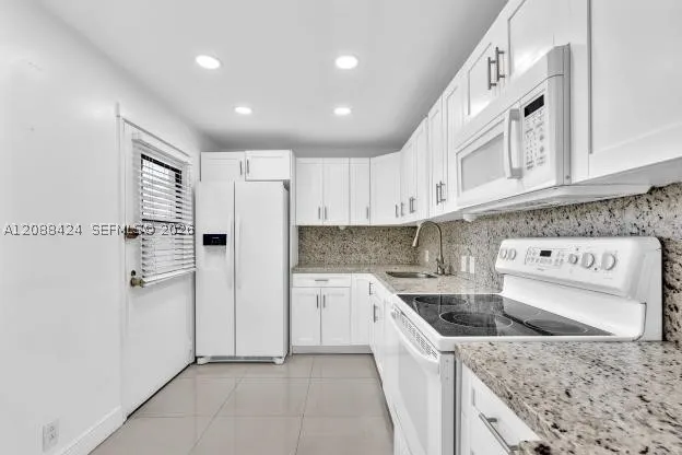 20400 W Country Club Dr #315