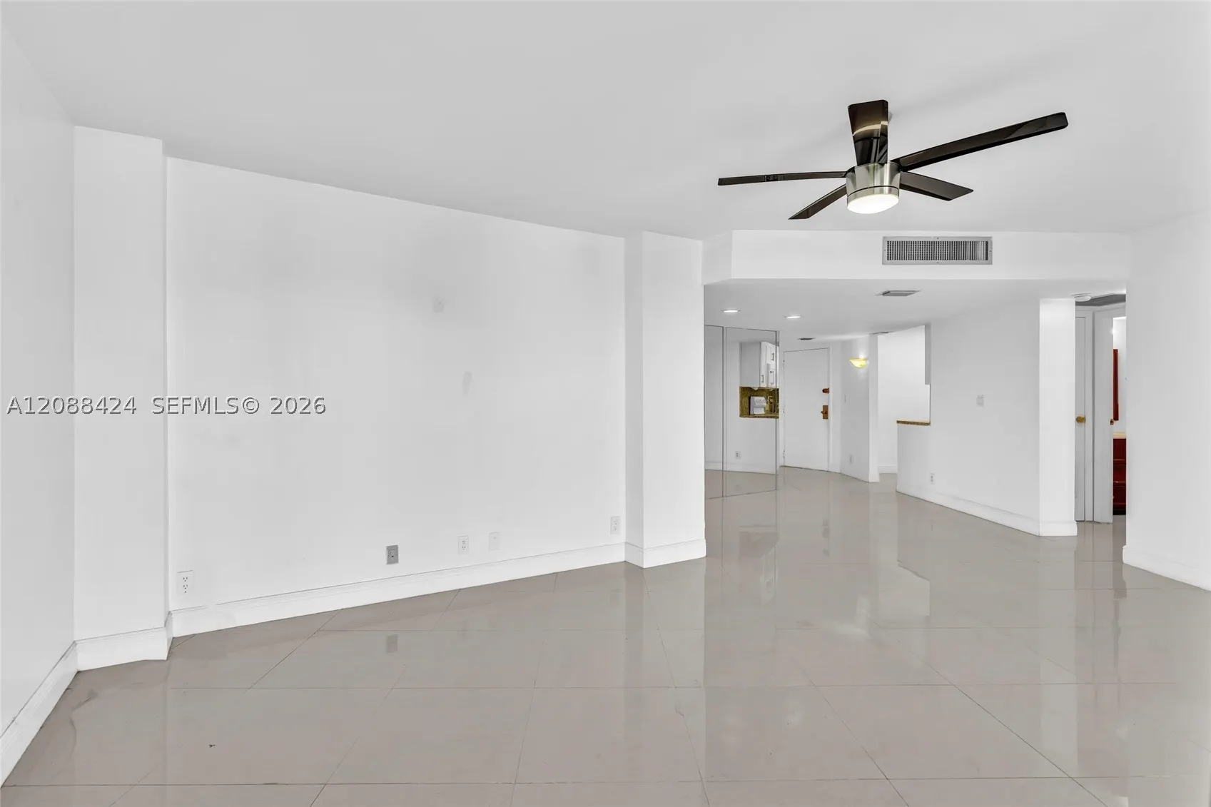 20400 W Country Club Dr #315