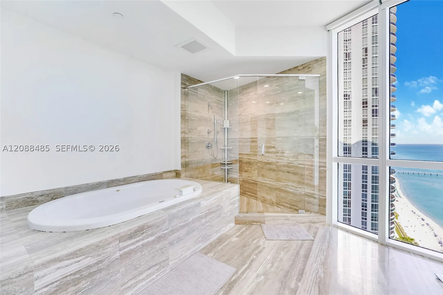 15901 Collins Ave #2701