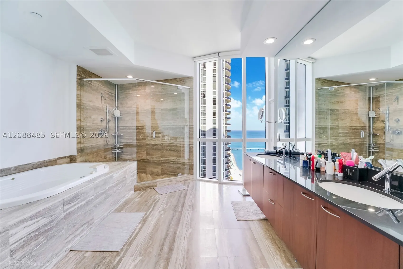15901 Collins Ave #2701