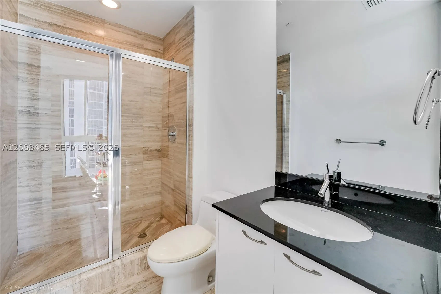 15901 Collins Ave #2701