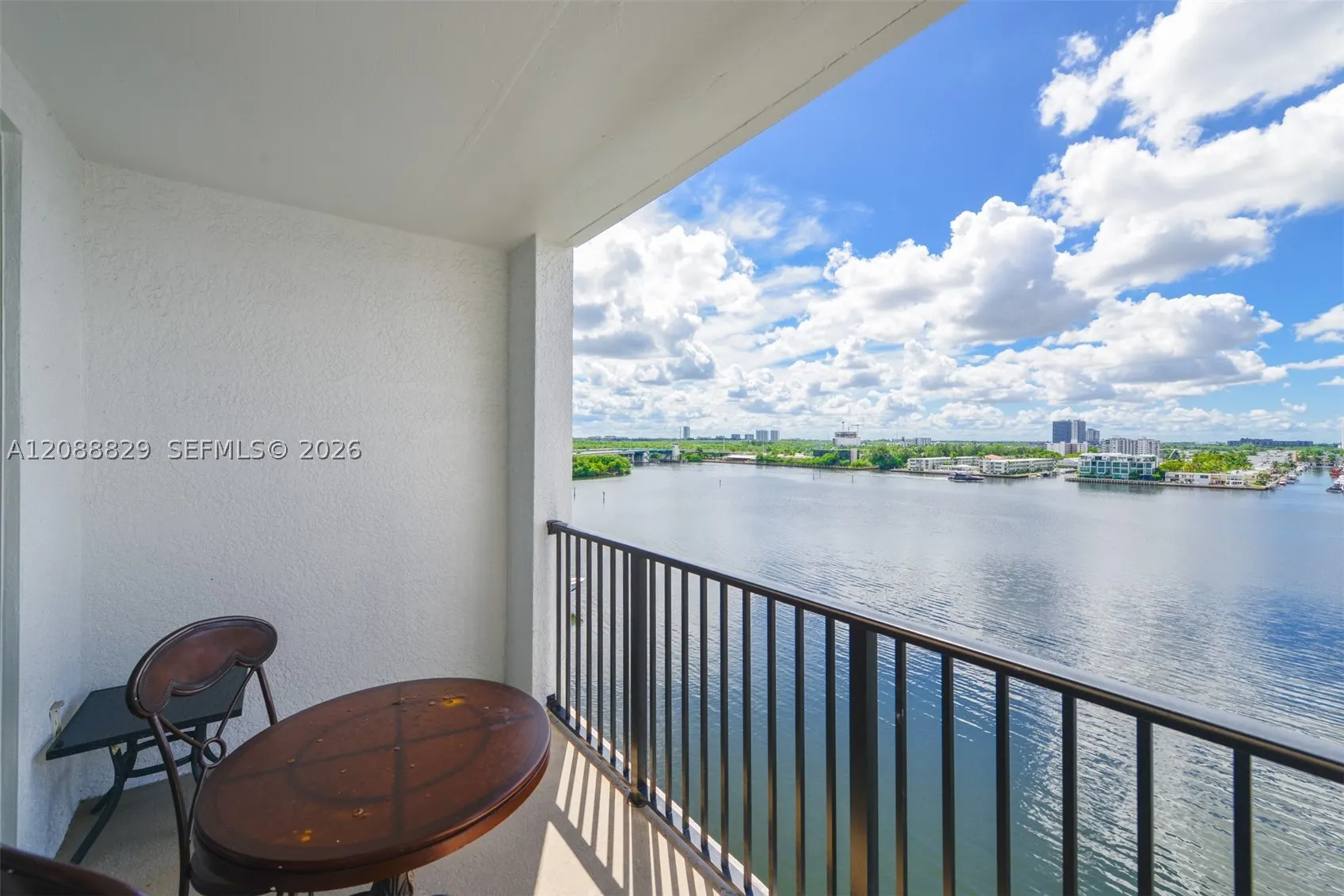 17100 N Bay Rd #1906