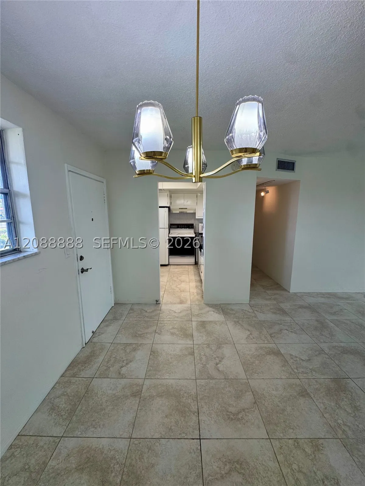 2940 NE 203rd St #213 C