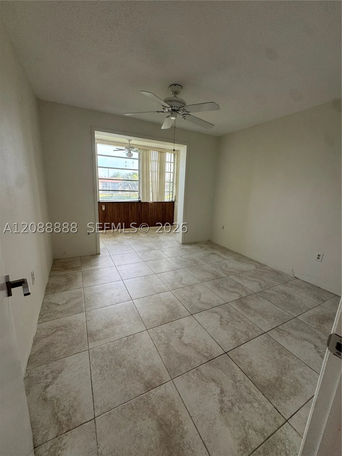 2940 NE 203rd St #213 C