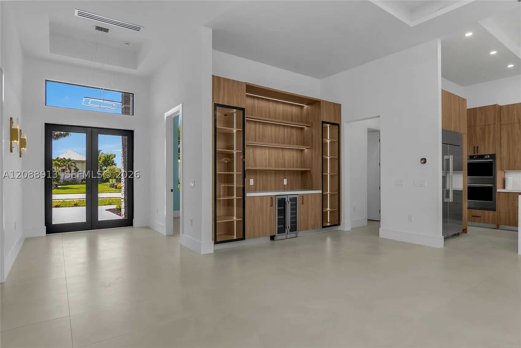 14318 charthouse