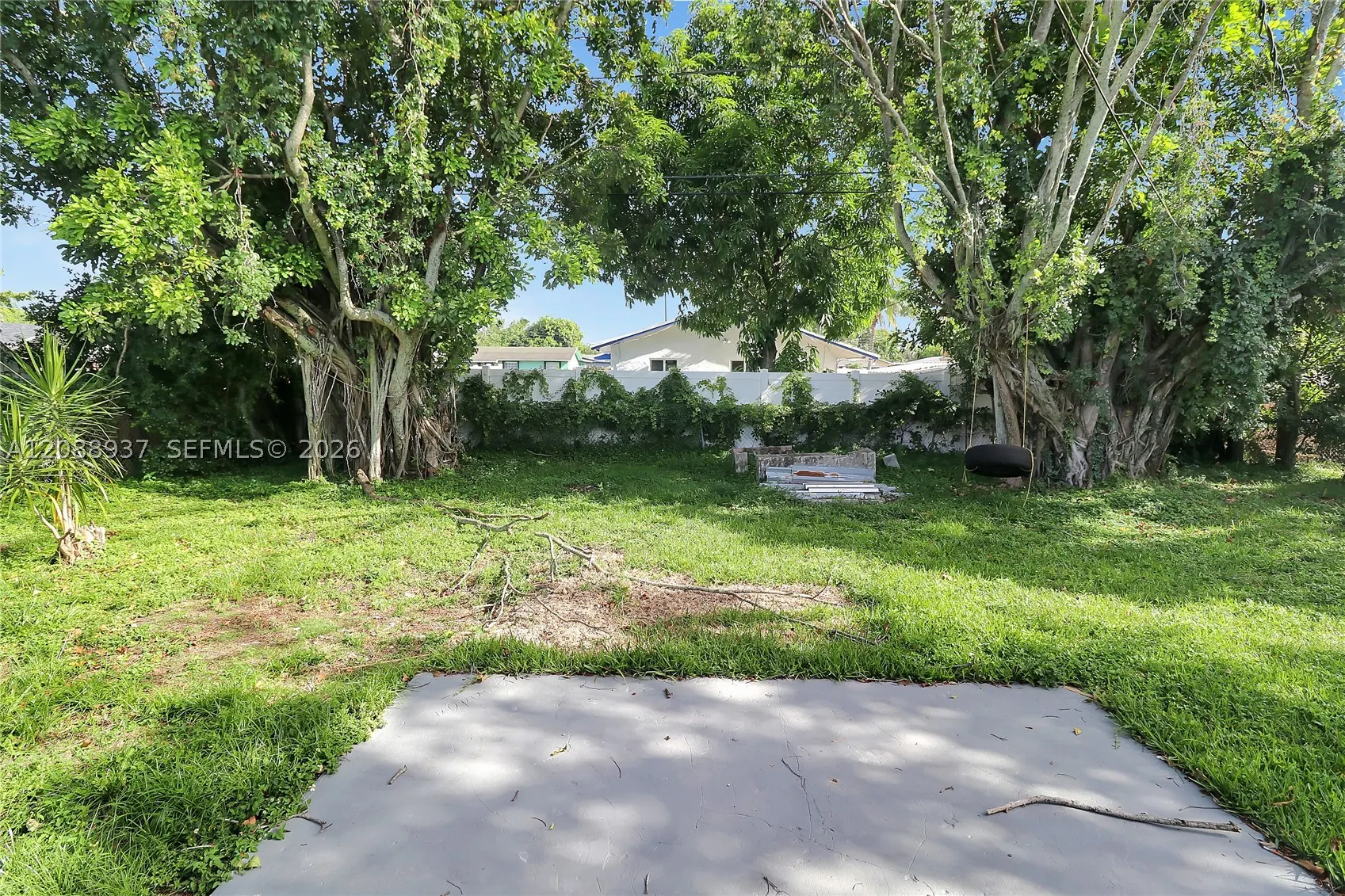 3020 NW 7th St