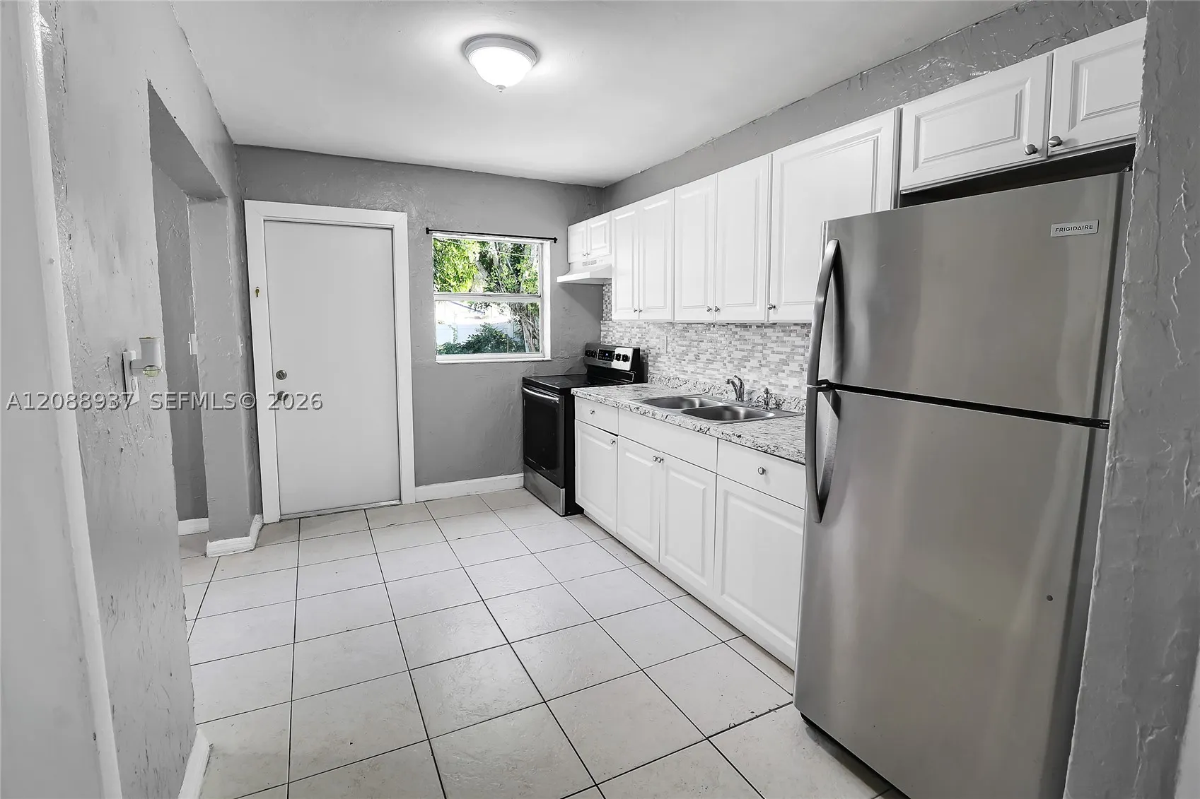 3020 NW 7th St