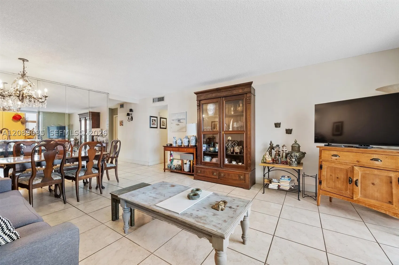 500 NE 12th Ave #601