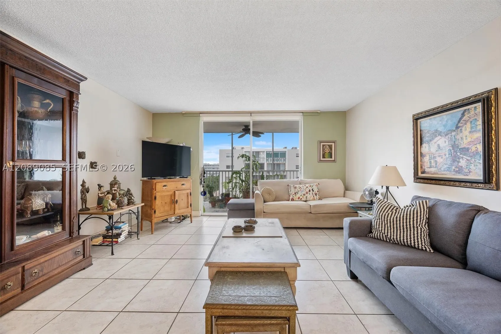 500 NE 12th Ave #601