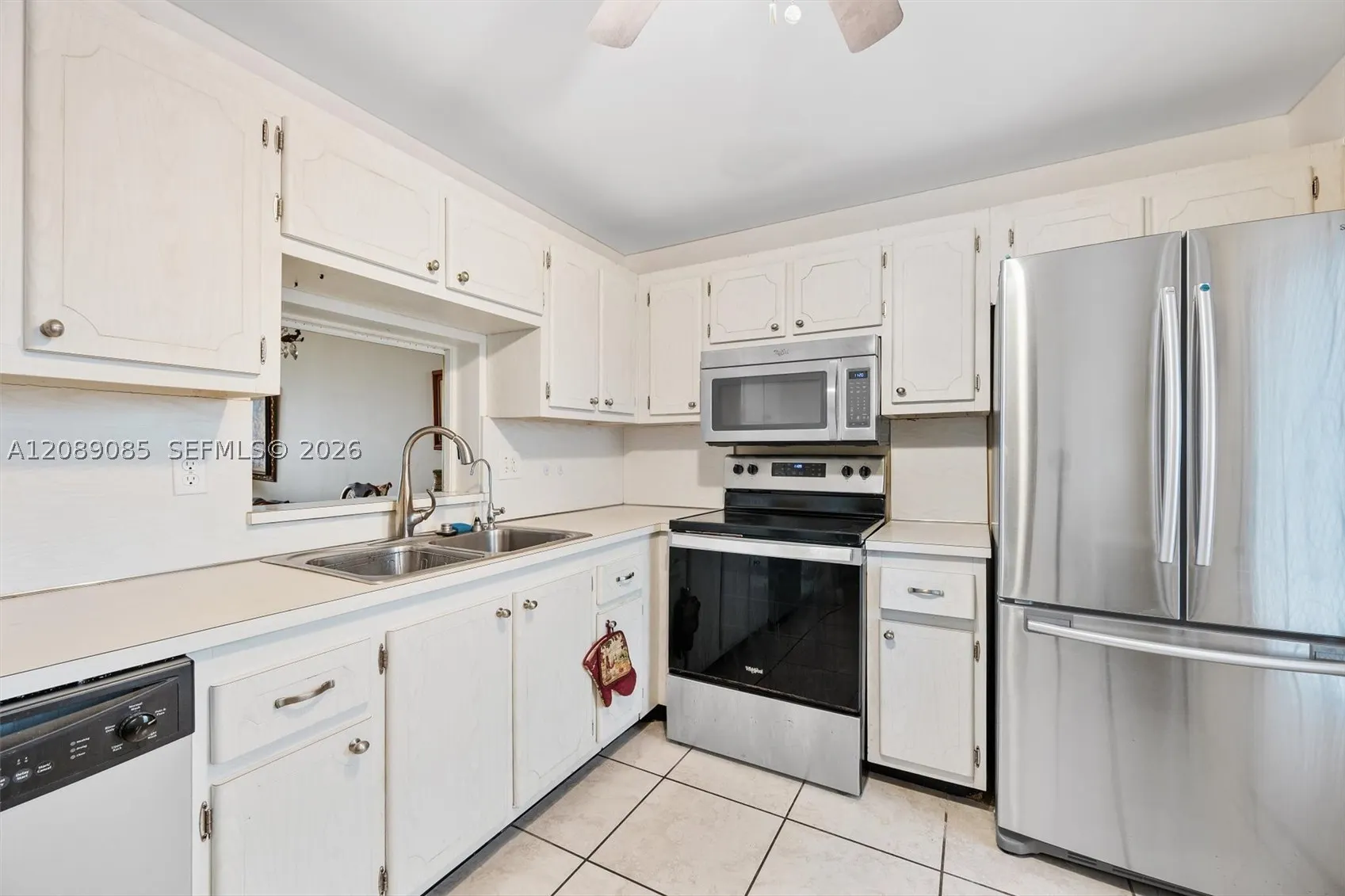 500 NE 12th Ave #601