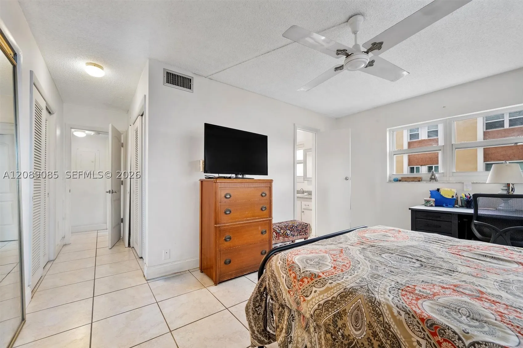 500 NE 12th Ave #601