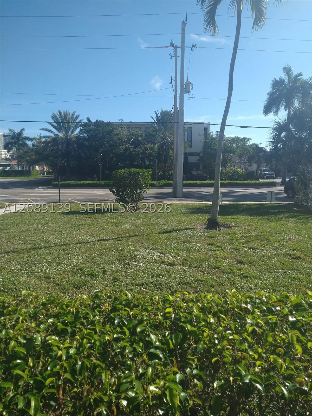600 Layne Blvd #122