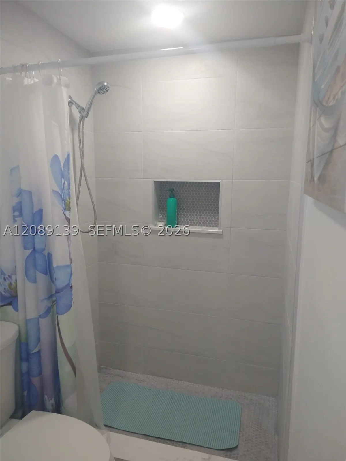 600 Layne Blvd #122
