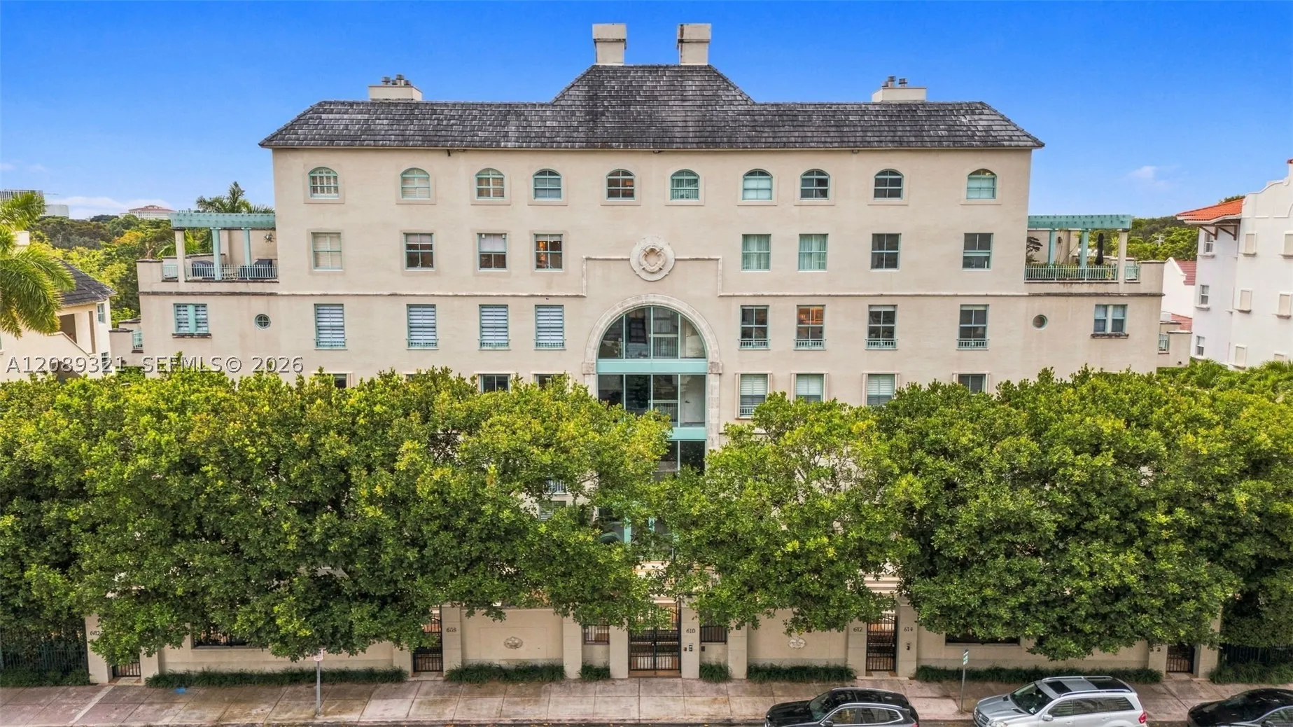 610 Valencia Ave #502